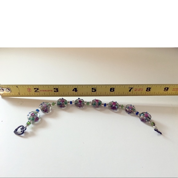 Colorful Beaded Bracelet - Picture 4 of 4